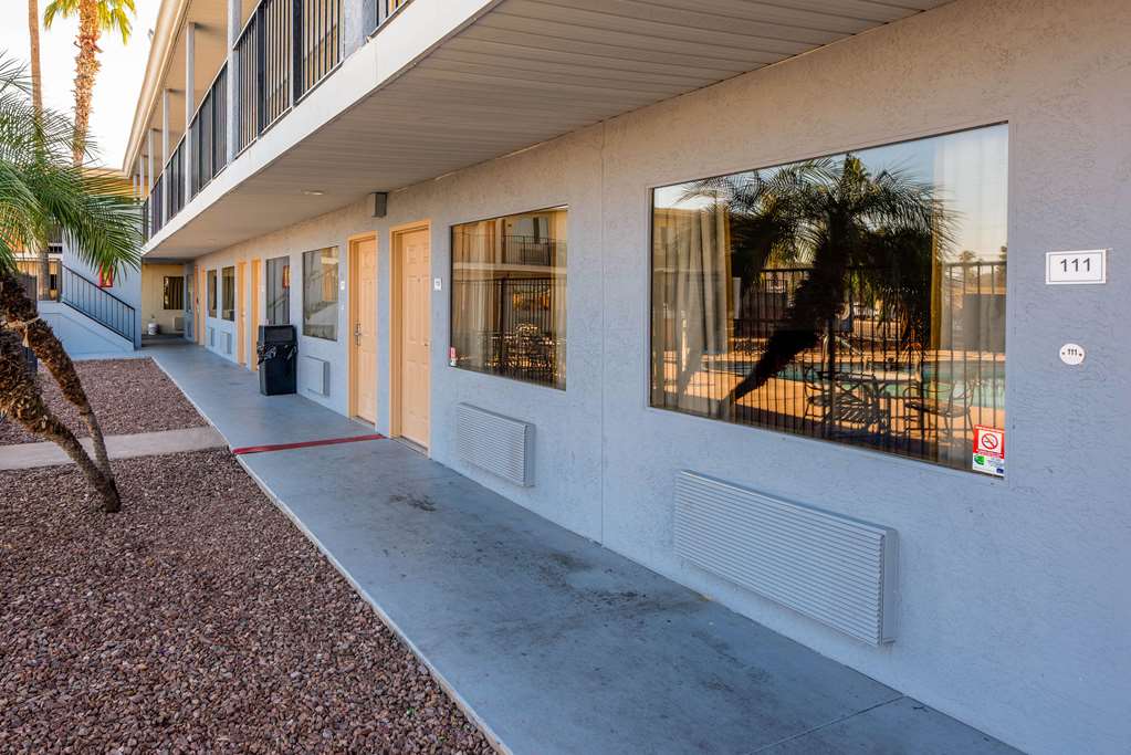Rodeway Inn Phoenix North I 17 - photo 8