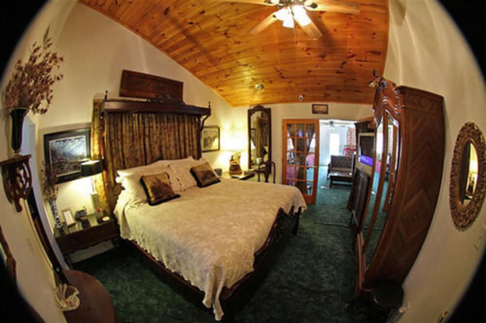 Echo Canyon Spa Resort - photo 20
