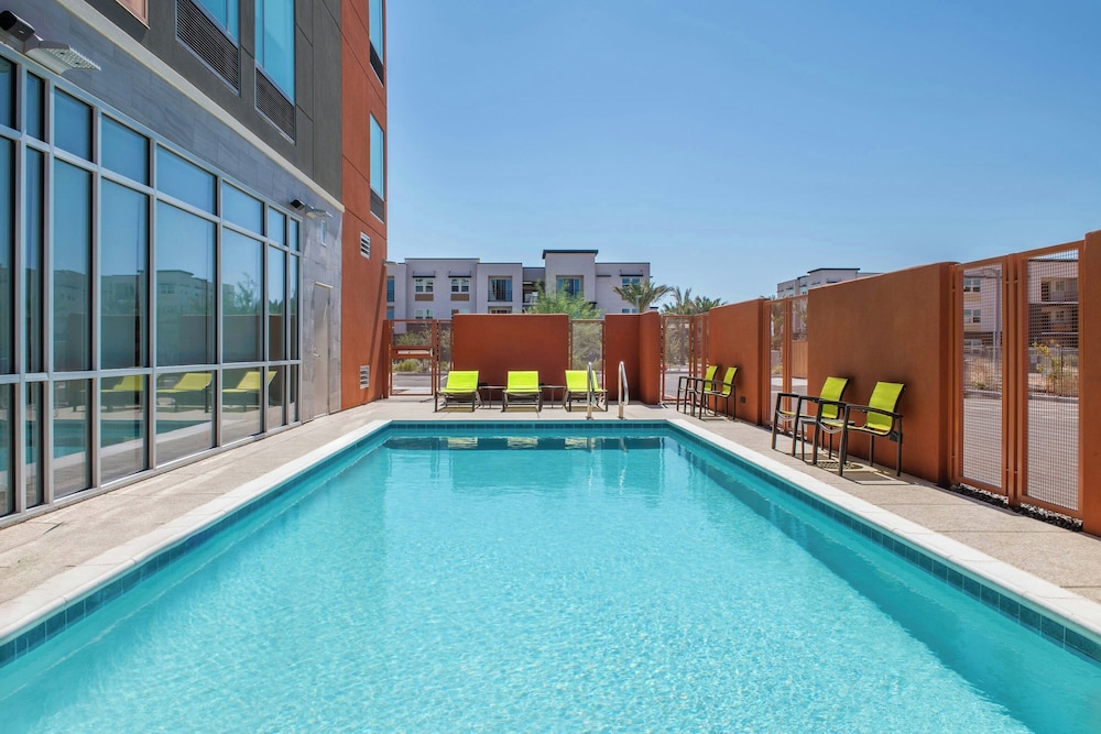 SpringHill Suites by Marriott Phoenix West Avondale - photo 20