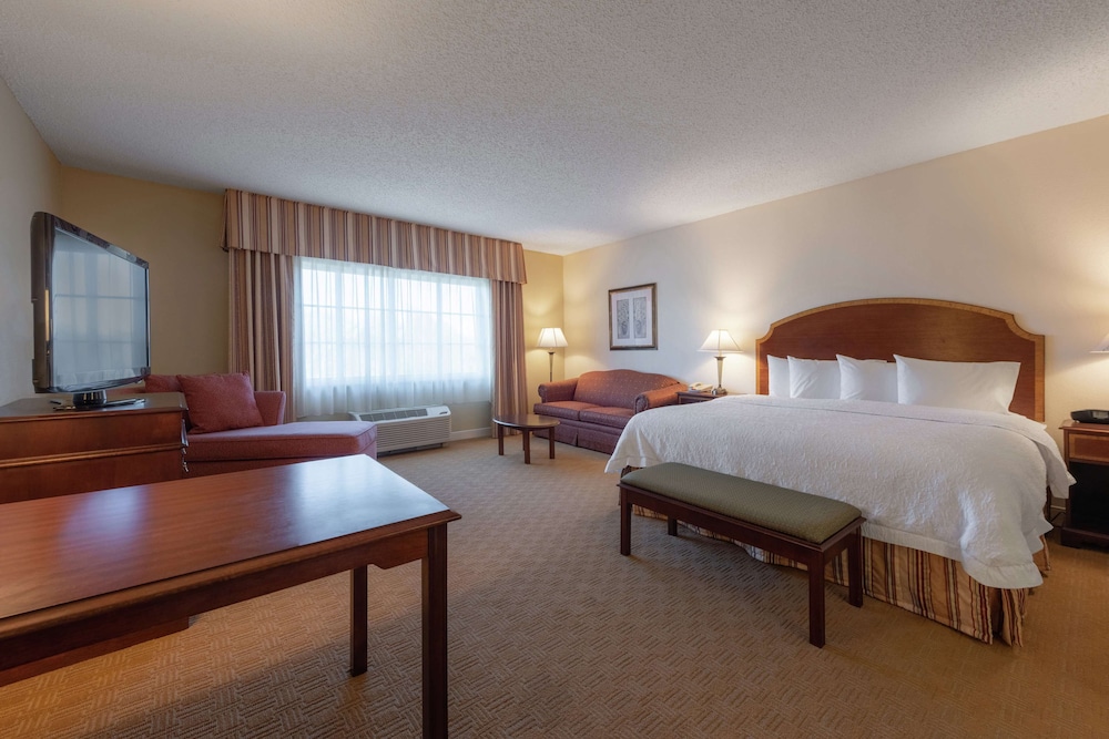 Hampton Inn & Suites Vicksburg - photo 8