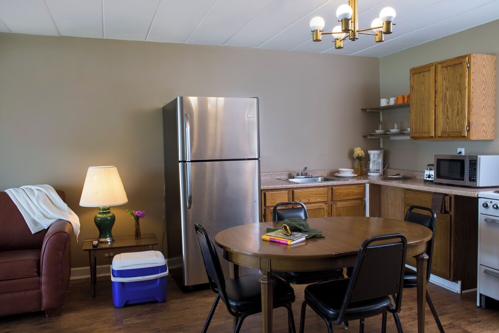 Delton Oaks Resort - photo 73