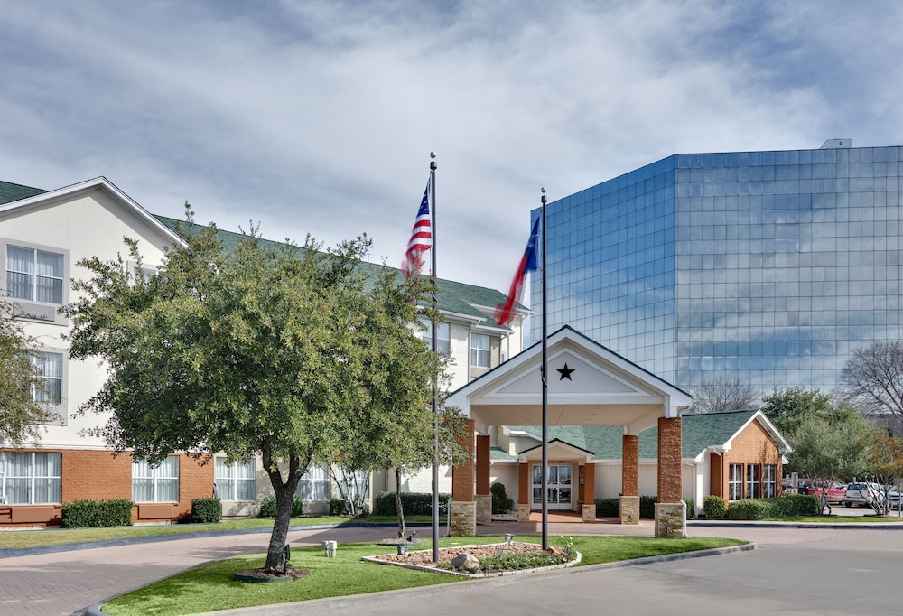 Candlewood Suites Market Center by IHG - photo 30