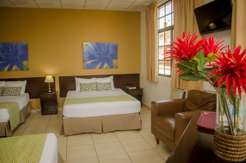 Hotel Residencial Cervantes — David — photo 3