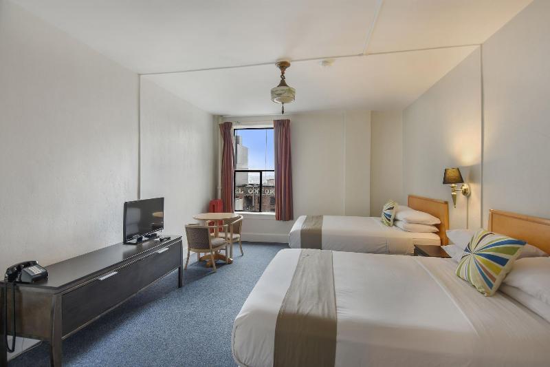 The Moore Hotel - photo 17