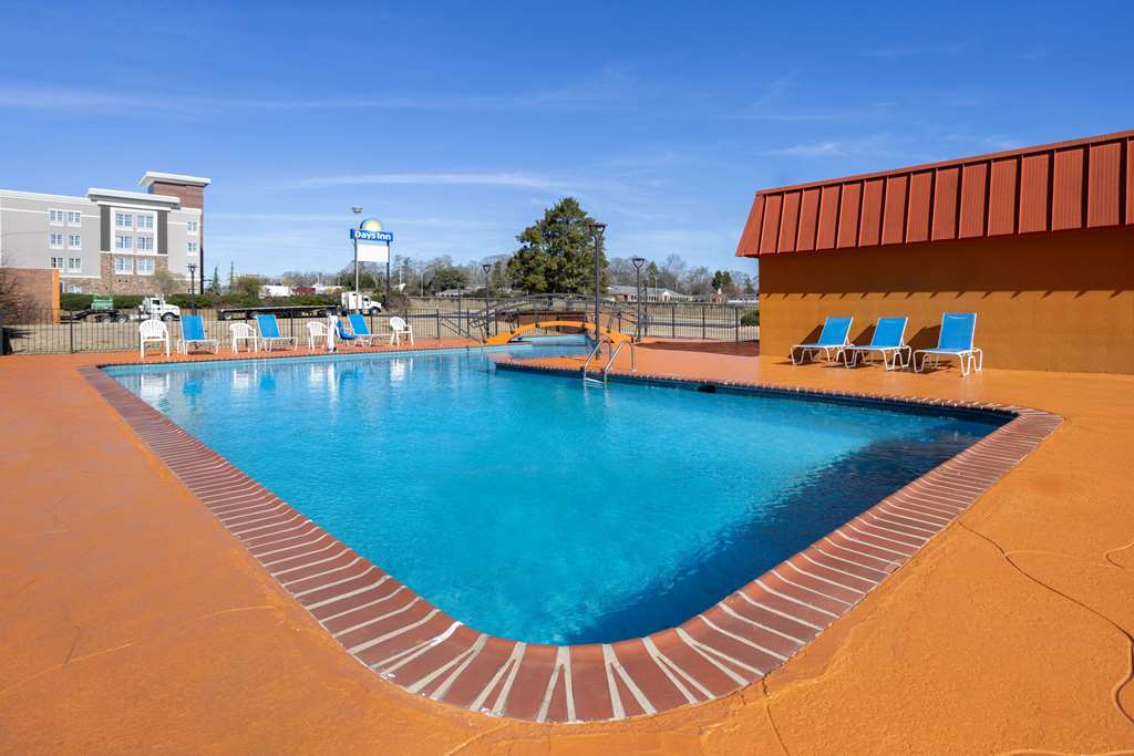 Days Inn by Wyndham Forsyth - photo 25