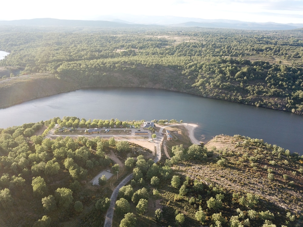 Camping Los Molinos 12788055 — Palacios De Sanabria