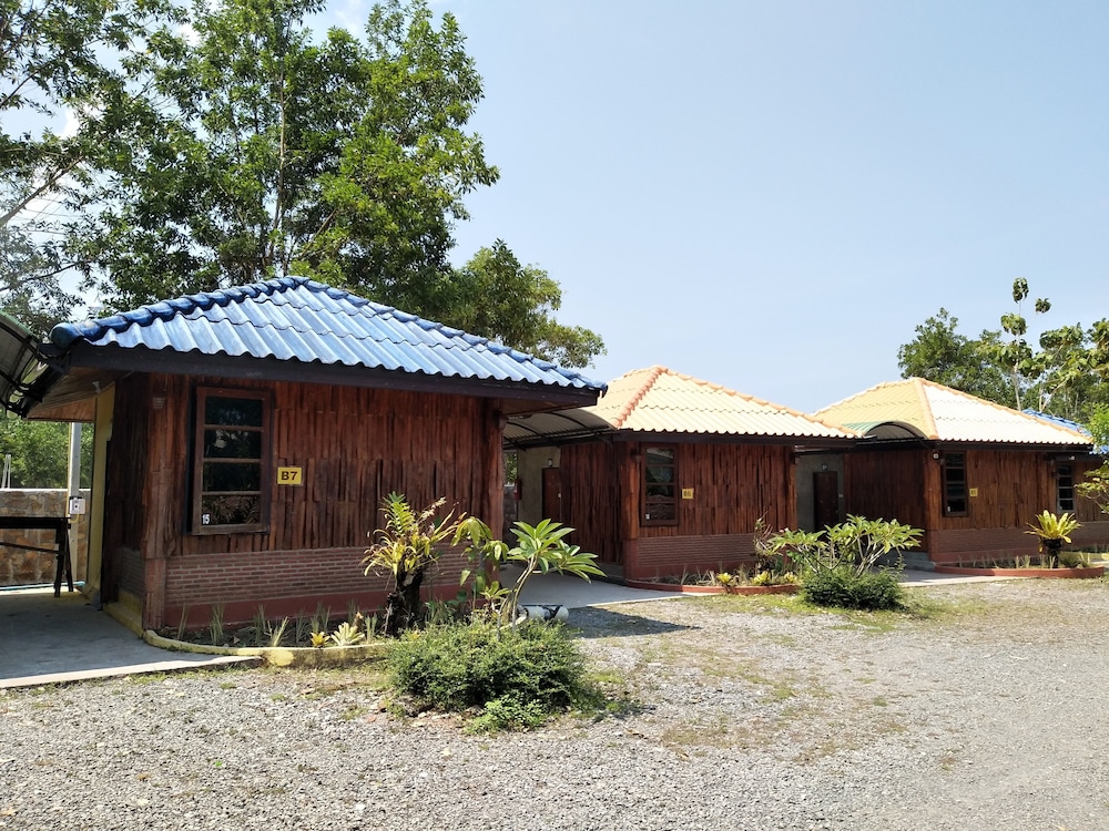 Taweesuckkittiya Resort — hotel in Khlong Yai