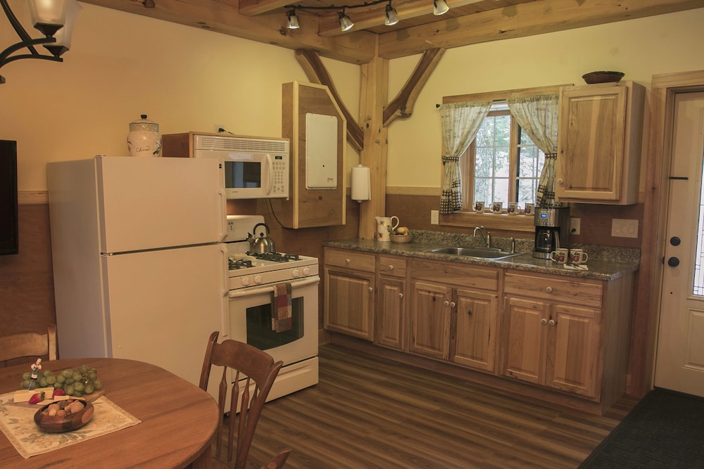Robert Frost Mountain Cabins - photo 28