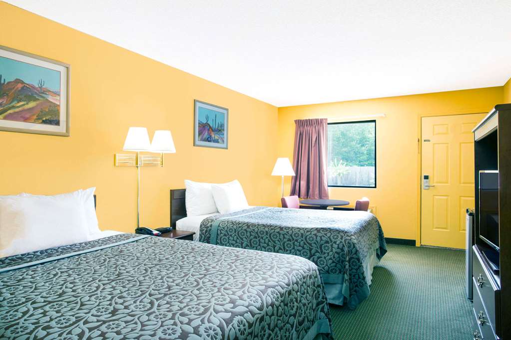Days Inn by Wyndham Camilla - photo 6