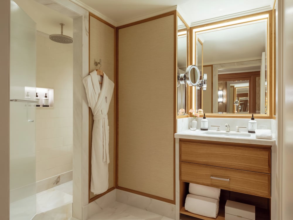The Surrey - photo 36