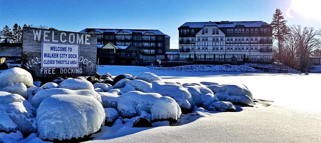 Chase On The Lake - photo 3