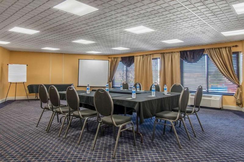 Quality Inn Carlisle - photo 31