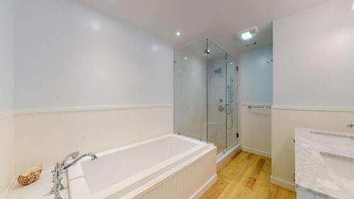299 Turnberry Village - photo 14