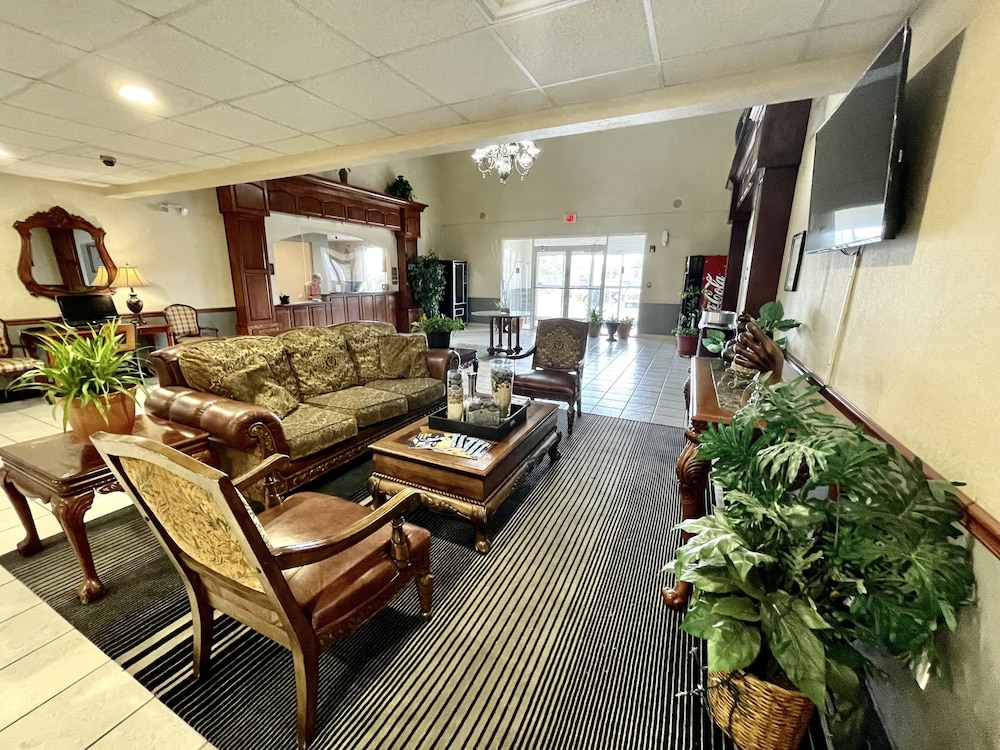 FairBridge Inn & Suites Cleburne - photo 3