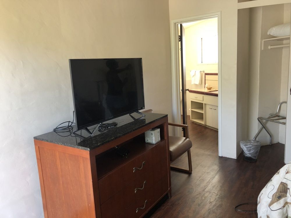 Sequoia Village - photo 24