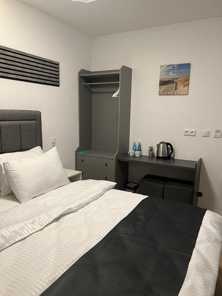 Dido Diamond Hotel — Dietzenbach — photo 2