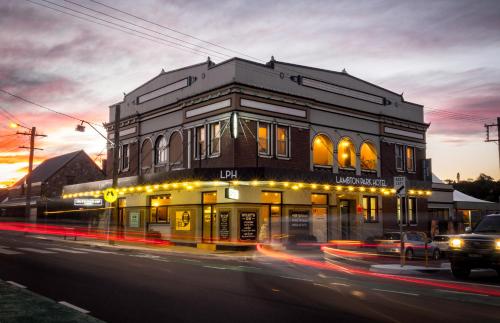 Lambton Park Hotel — Lambton