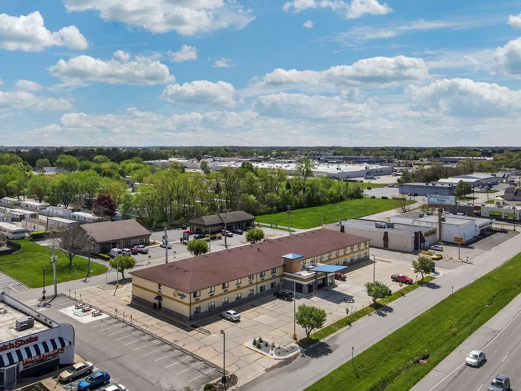 Comfort Inn Near Kokomo Speedway - photo 9