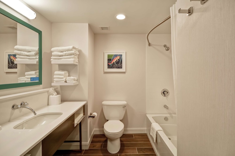 Hampton Inn & Suites Grants Pass - photo 24