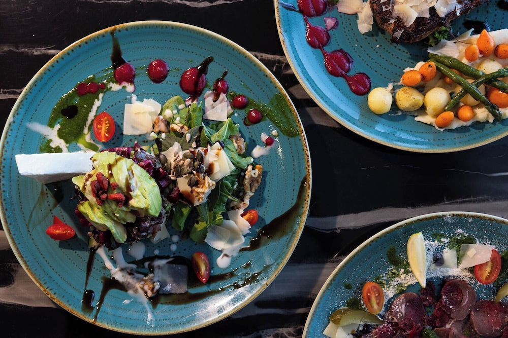 מזון ומשקאות