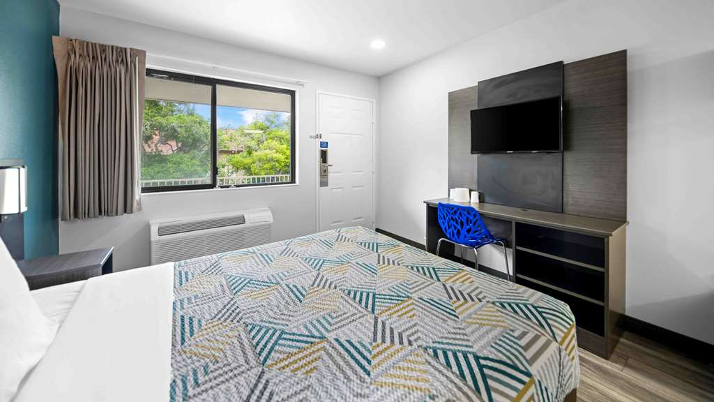 Motel 6 Monterey CA - photo 11