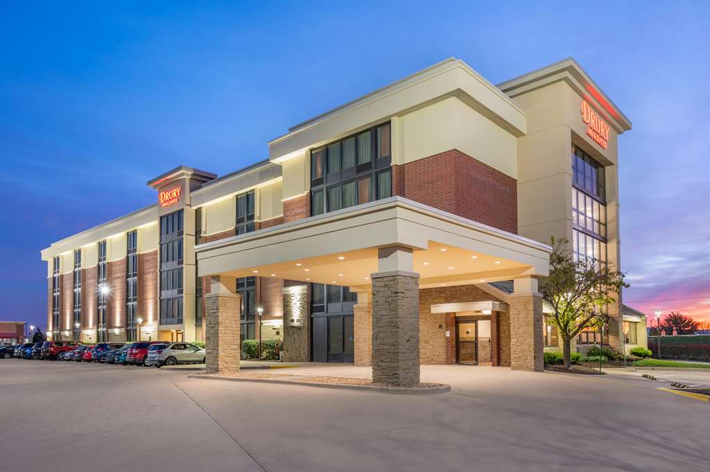 Drury Inn & Suites Champaign - featured photo