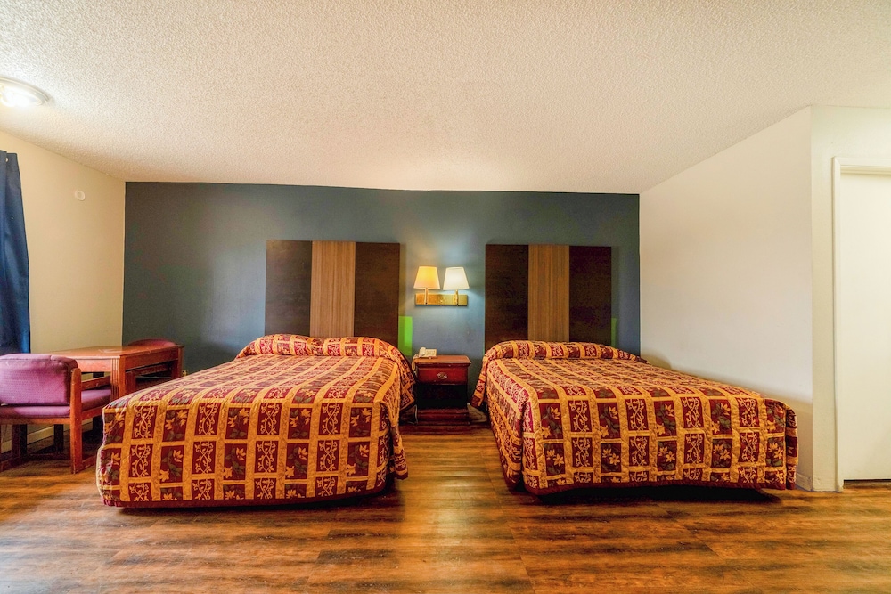 Executive Inn Mineral Wells - photo 28