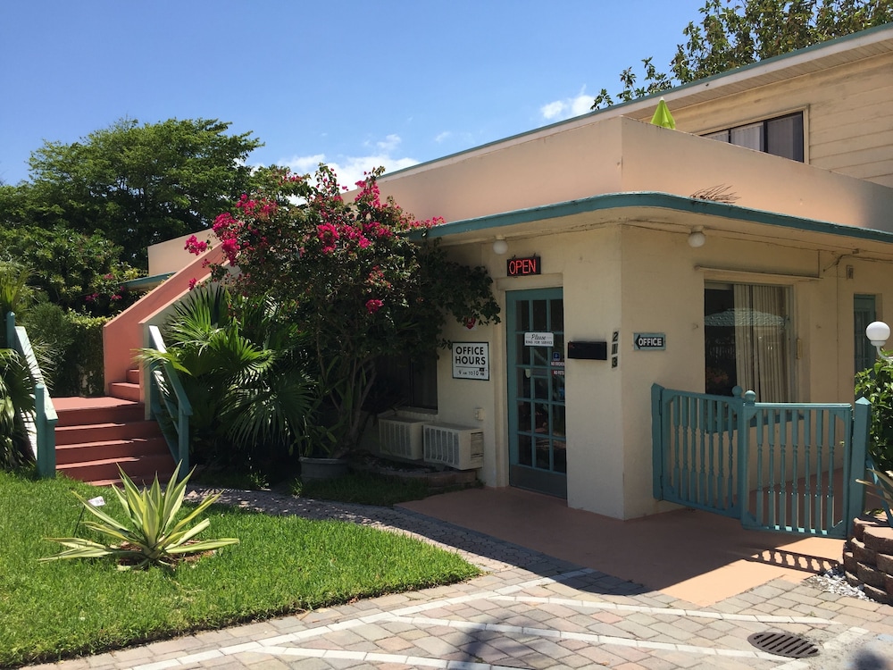 Sea Cove Resort Motel - photo 26