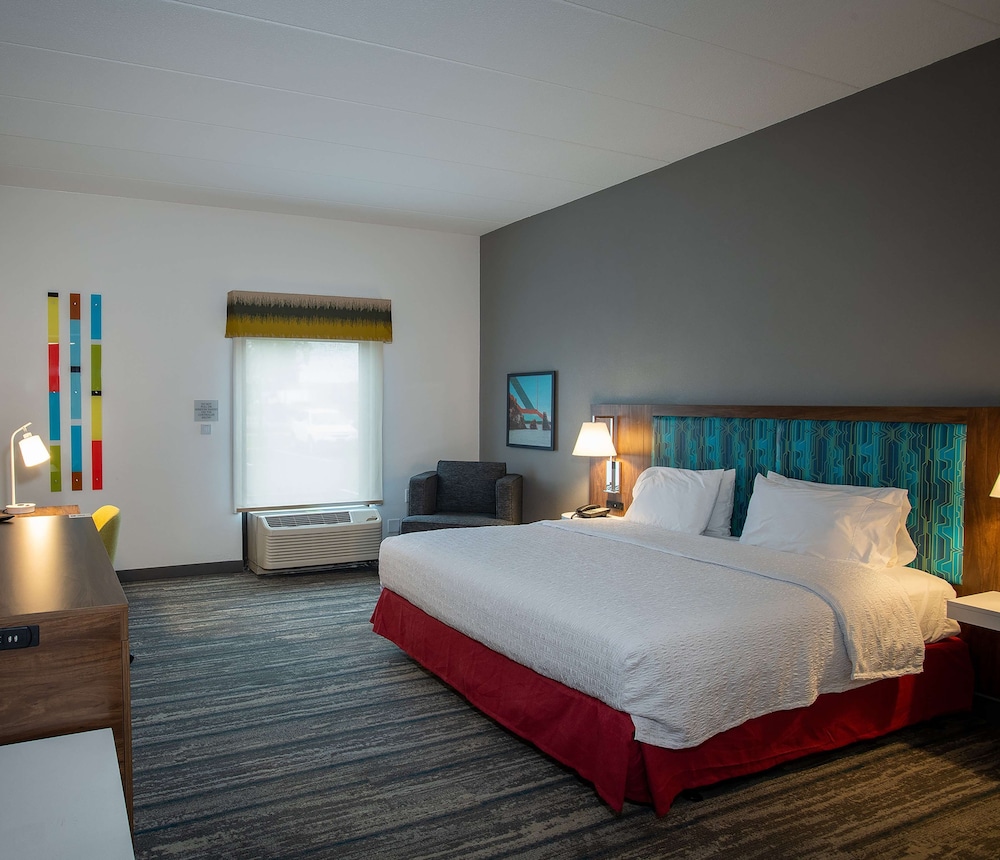 Hampton Inn Seaford - photo 10