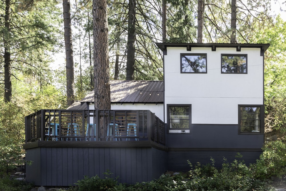 LOGE Leavenworth Riverside - photo 15