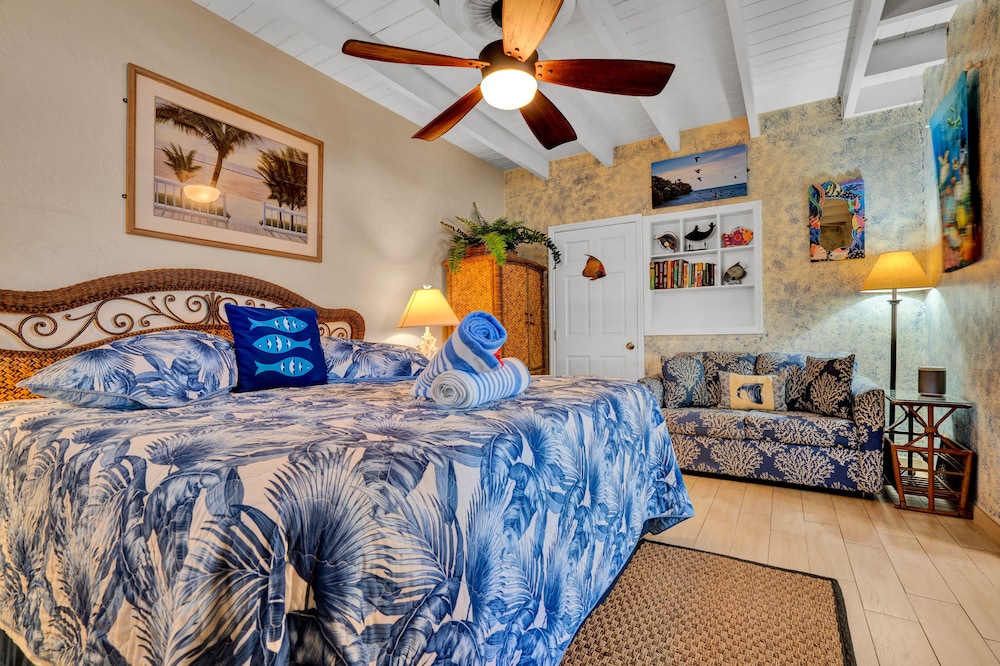 Island Bay Resort - photo 13