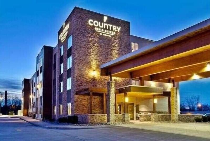Country Inn And Suites in Springfield, United States