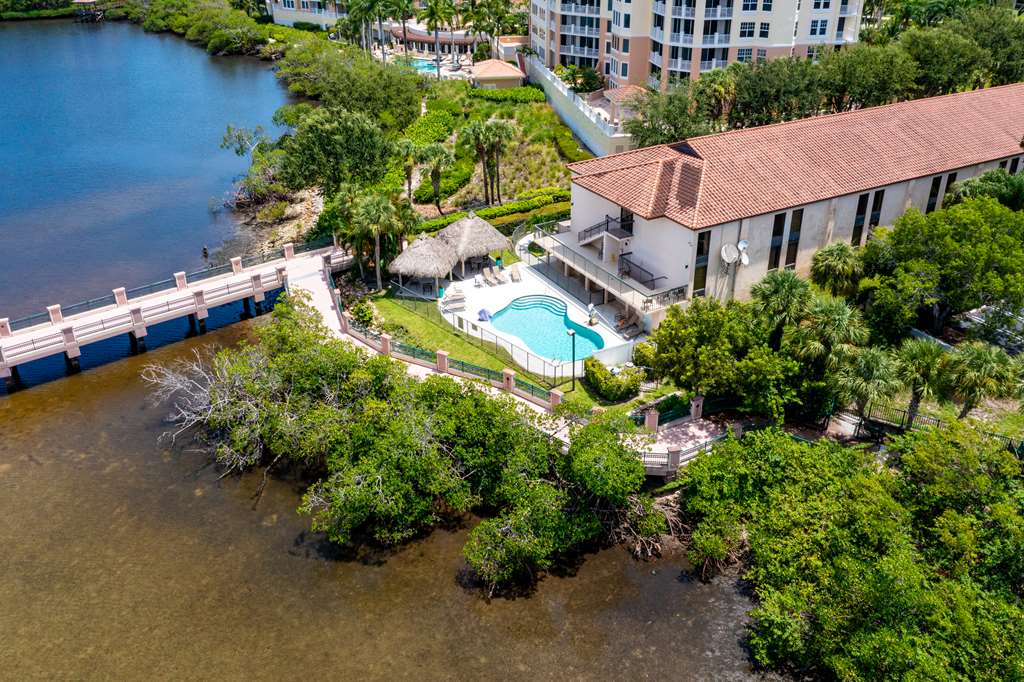 Best Western Intracoastal Inn - photo 8