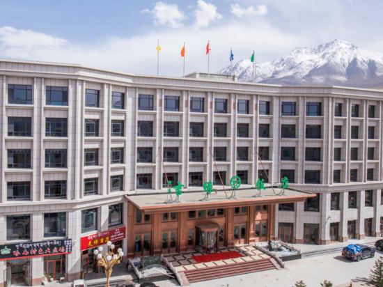 Jiyuan Hotel — hotel in Qilian