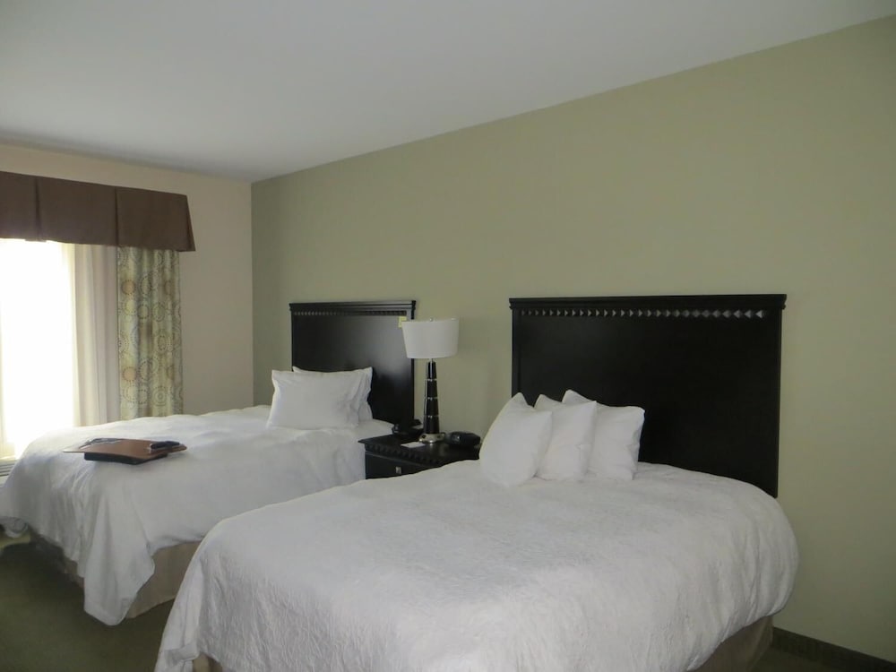 Hampton Inn La Grange - photo 5
