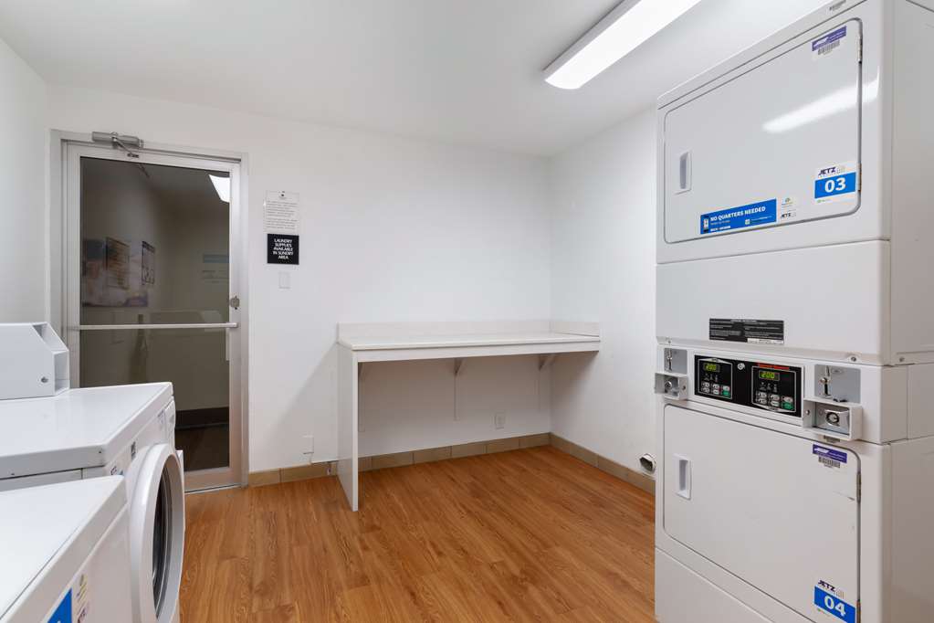 Best Western Plus Kansas City Sports Complex Hotel - photo 40