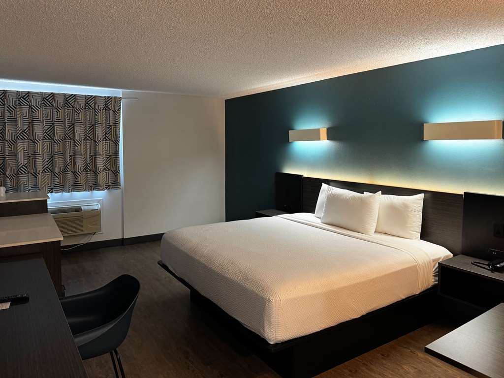 Studio 6 Suites Carson CA - photo 15