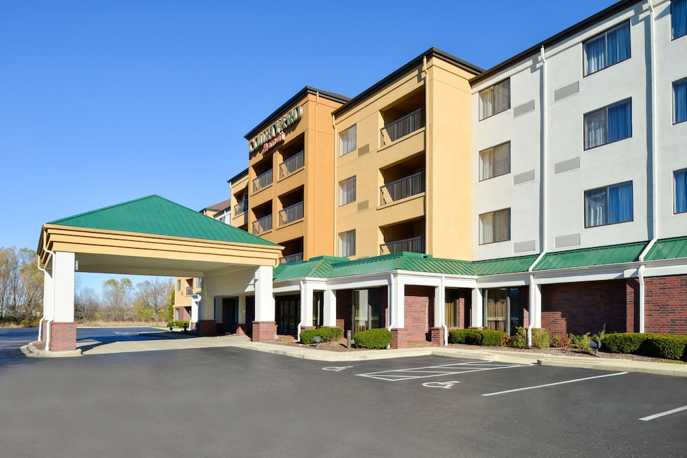 Country Inn & Suites by Radisson Brown Deer Milwaukee North - photo 39