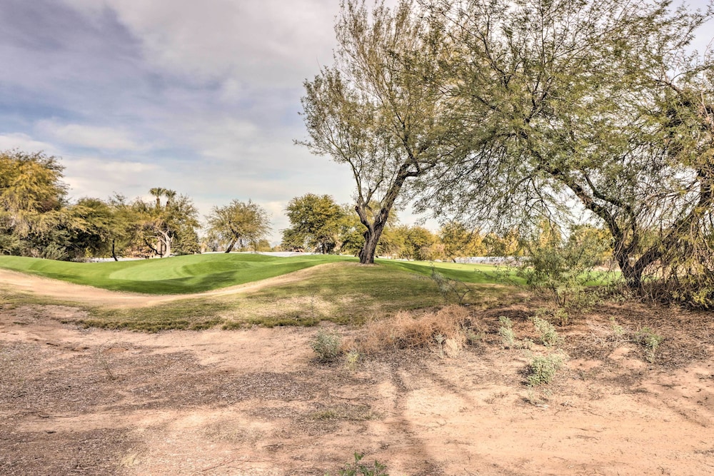 Private Pool and Resort Perks Phoenix Golf Getaway - photo 38