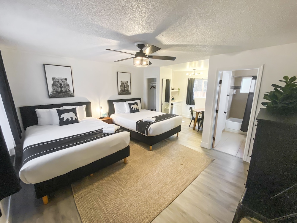 The Jeffrey Hotel - photo 7