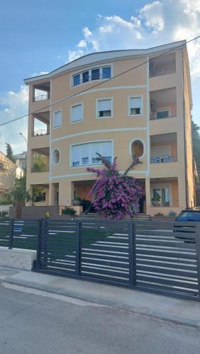 Residence Gordana — 4-Star Luxury Hotel in Selce, Croatia