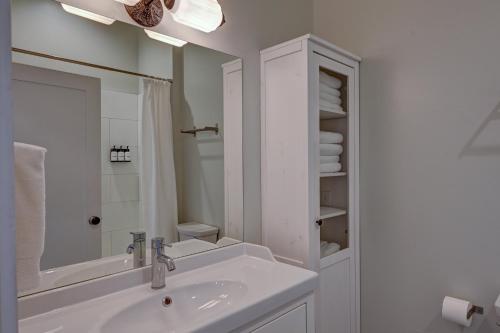 South Main Residences by Surf Hotel - photo 29