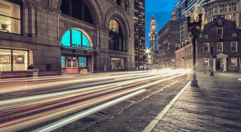 Ames Boston Hotel Curio Collection By Hilton in Boston, United States