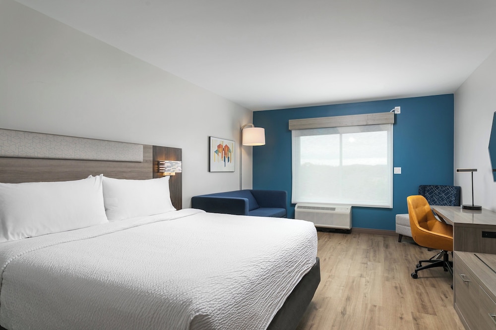 Holiday Inn Express Chattanooga Hamilton Place by IHG - photo 12