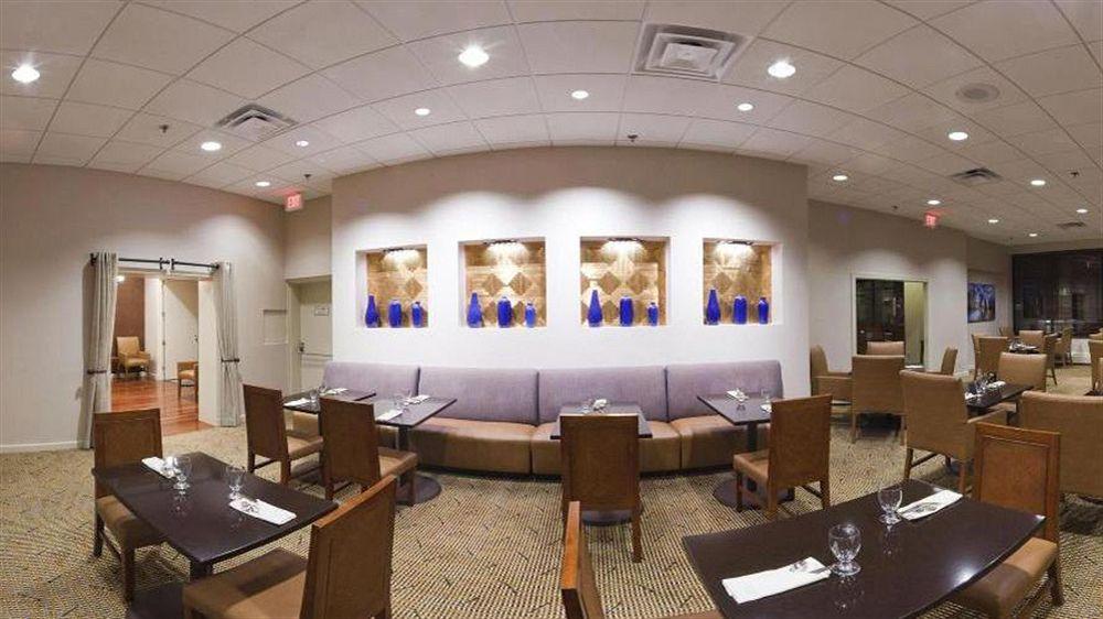 Crowne Plaza Old Town Alexandria in Alexandria, United States