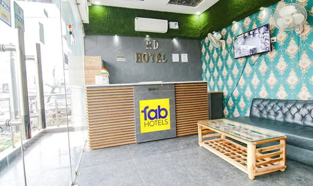 Hotel Rd - carbon neutral hotel in Panchkula