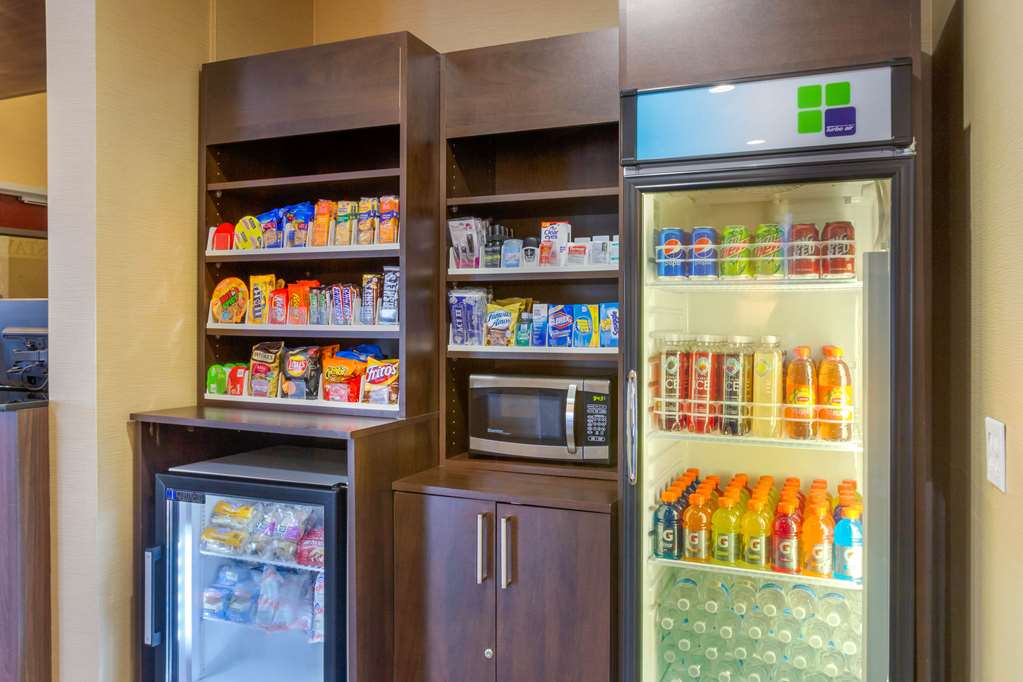 Comfort Inn & Suites Amarillo East - photo 28