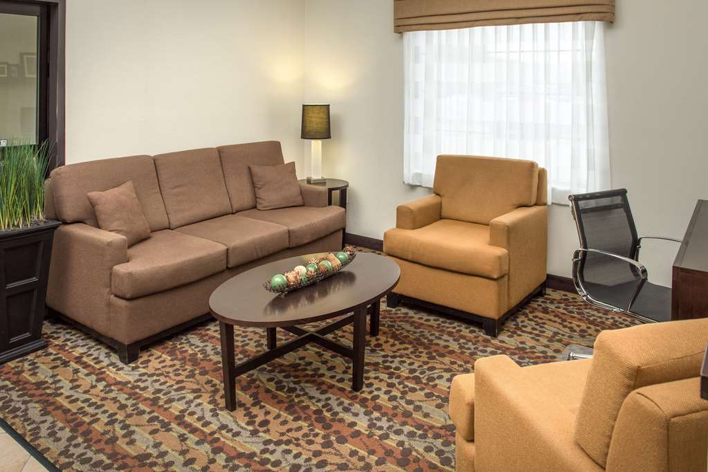 Sleep Inn & Suites Cross Lanes South Charleston - photo 5
