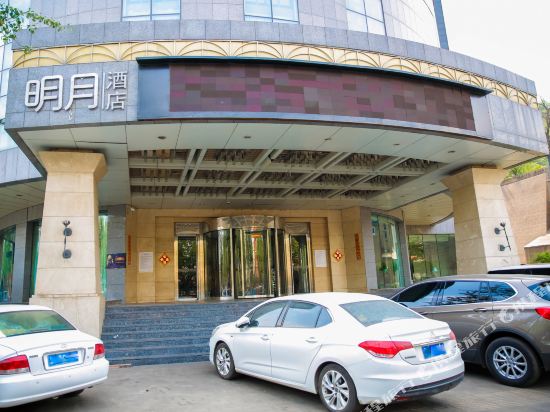 Moonlight Hotel — Cuifeng — photo 5