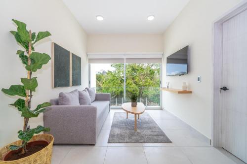 2 BD Suite with Balcony Gym Rooftop Pool Hot Tub — 4-Star Luxury Hotel in Playa Del Carmen, Mexico